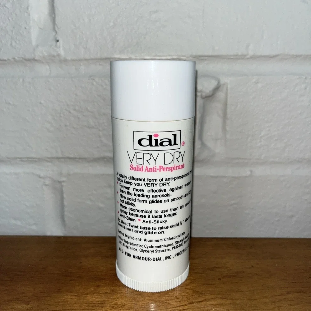 Vintage Dial Unscented Very Dry Solid Antiperspirant Tube 2.5 oz